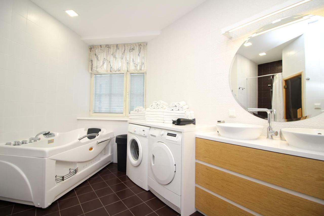 Tallinn City Apartments 4 Bedroom With Sauna And 2 Bathroom Exterior foto